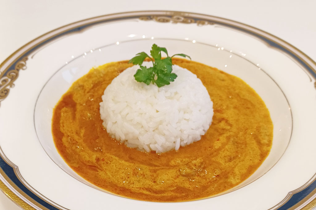 チョウザメカレー