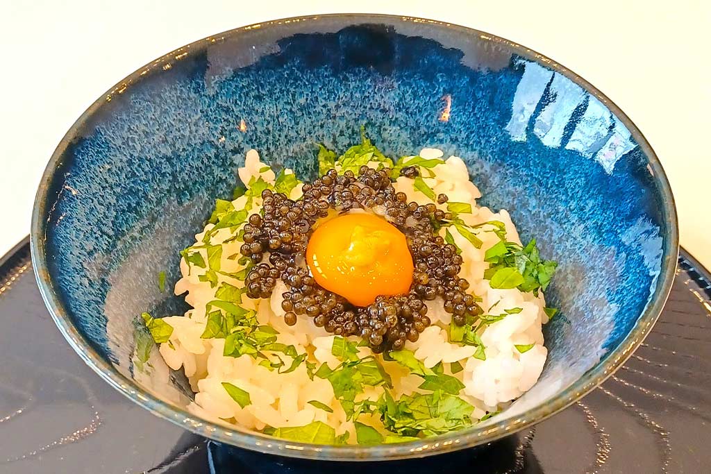 キャビア丼